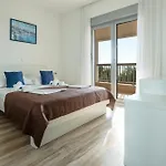 Simic Apartment
