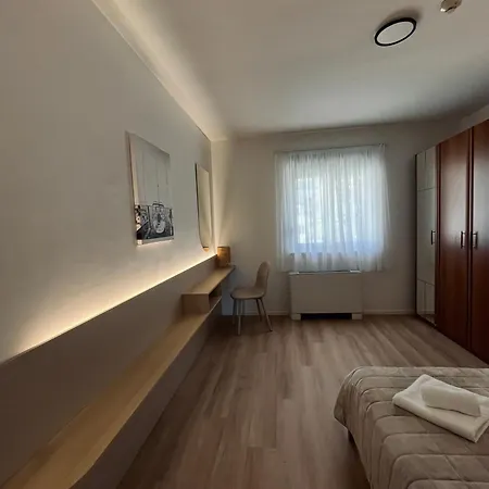 Simic * מאקרסקה