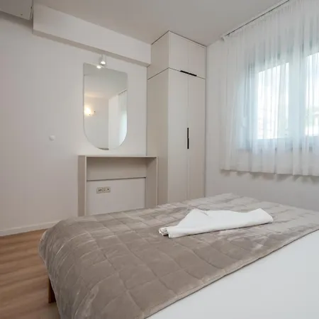 Simic Apartman *