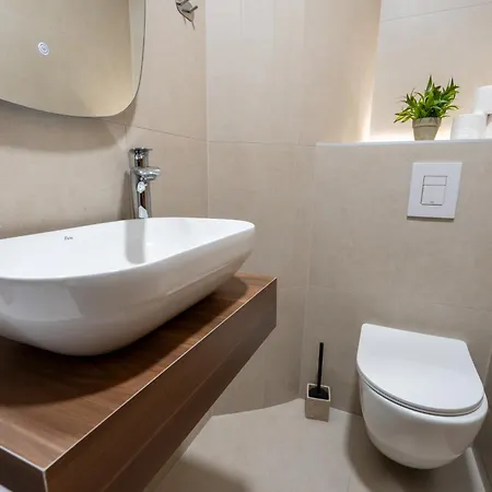 Simic * Makarska