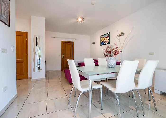 Simic Apartment Makarska